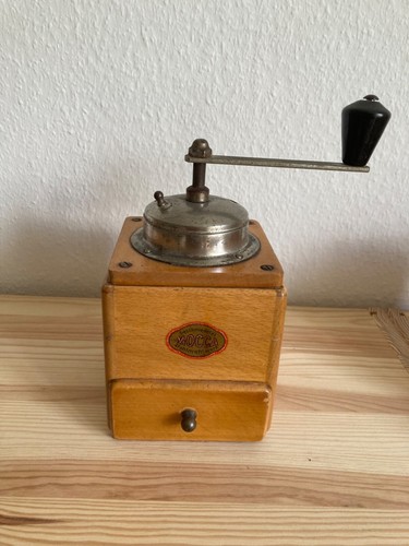 Alte antike kaffeemühle von - alte,