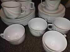 Winterling " Bella Vista " -- Kaffeetassen, Untertassen und Kuchenteller