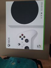 Microsoft Xbox Series S Starterpaket 512GB Konsole - Weiß