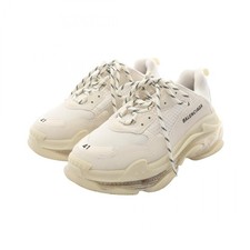 BALENCIAGA Triple S Turnschuhe