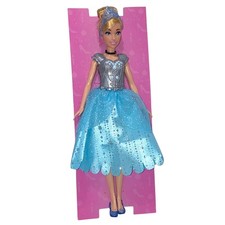 Disney Prinzessin Cinderella Puppe Modepuppe mit Freundefigur 12 Zubehörteile ✅