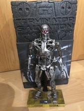 HOT TOYS MMS94 TERMINATOR : SALVATION – ENDOSKELETON T-700 mit OVP 1/6 FIGUR