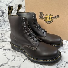 Dr. Martens Dark Taupe 1460