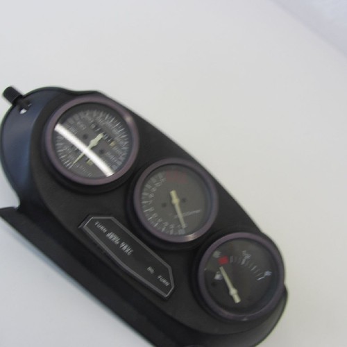 Suzuki gsx 600 gn72b cockpit - suzuki, f