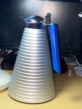 Die „Gerillte“, Thermos Kanne, Alu-mattsilber, sehr dezent, Design Preis! Kult!!