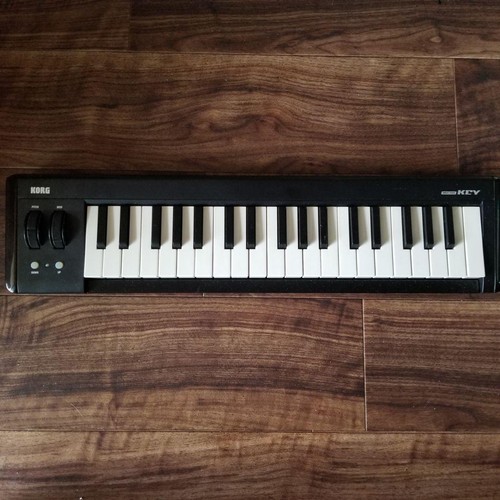 Korg microkey midi keyboard - 37,