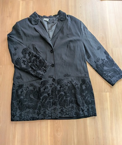 Schwarzer blazer jacke mit - blazer,