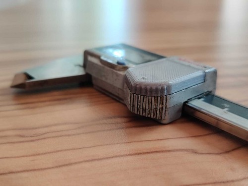 Messschieber batteriedeckel - messschieber,