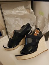 Basic Hardware High Wedge