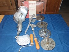 Küchenmachine Minna M 2 komplett mit Zubehör