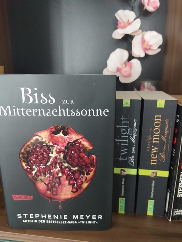 Bücher biss zur - bücher:,