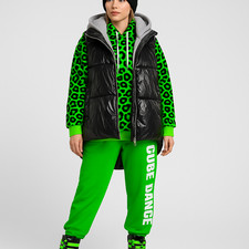 Schwarze Steppweste Wet-Look