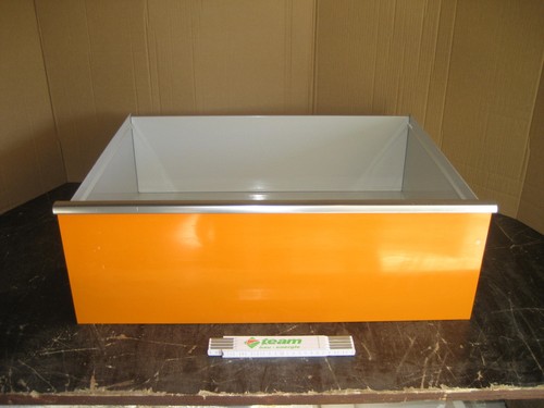 Schublade orange baisch - f.,