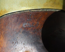 Altes Fagott mit Brandstempel