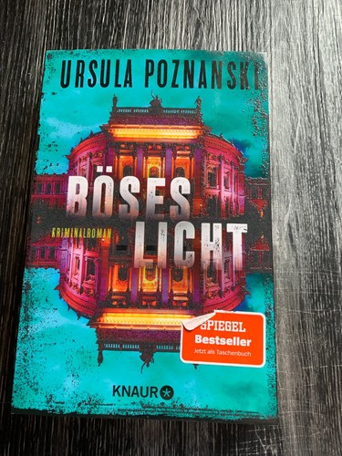 Böses licht von - von, ursula