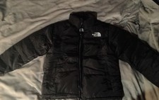 The North Face Nuptse 700 Pufferjacke Größe L, Schwarz, Herren