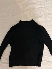 Schwarzes Langarm Oberteil