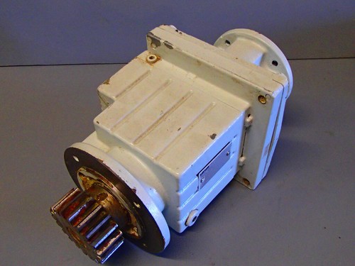 Gst052nvck1b lenze - -,
