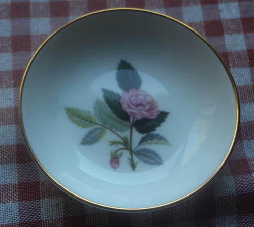Wedgwood hathaway rose - hathaway,