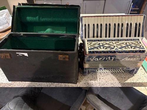 Vintage knopf varsity - knopf,