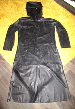 Latex Mantel Trenchcoat Kapuze