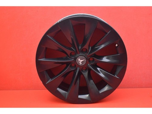 Tesla model 2020 r18 - model, s