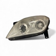 Linker Frontscheinwerfer