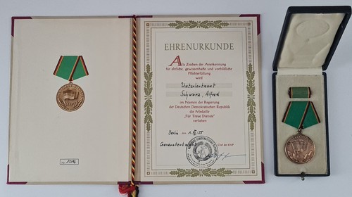 Kvp medaille und urkunde - kvp,