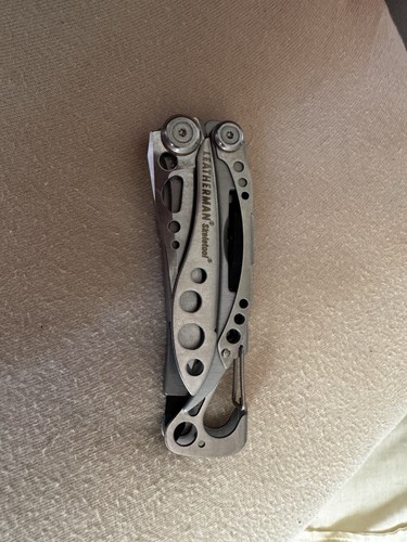 Leatherman skeletool multitool - skeletool,