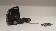 Albedo Volvo Sattelzugmaschine FH16 schwarz Truck of the Year 1:87 H0 Umbau