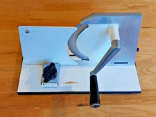 Jupiter Brotschneidemaschine