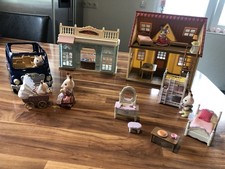 Sylvanian Haus, Creamy Gelato Shop, Auto, Kinderwagen, Kinderbett, Schminktisch 