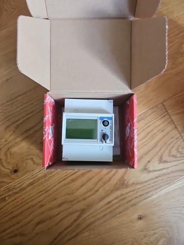 Carlo gavazzi em24 - carlo,