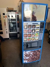 Klix Outlook, Kaffeeautomat, Kaffeemaschine, gebraucht mit Münzwechsler