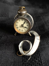 Antiker Nachttischwecker