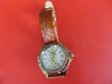 Vintage- sowjetische Uhr mechanisch mit Handaufzug Datum-Sekundenanzeige