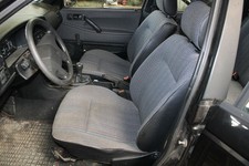 Sitze Rückbank Türverkleidungen Innenausstattung VW Passat Variant 1.8 Bj 1991