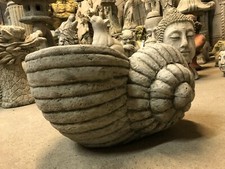 MUSCHELPFLANZER Gartenornament