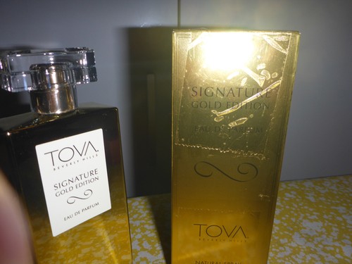 Tova signature gold - signature, editition