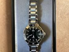 „Oris Damenuhr Aquis Date“ Uhr wie neu