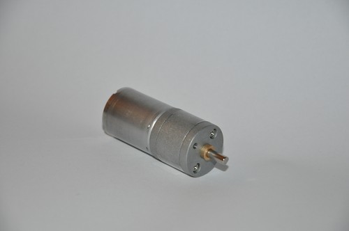 Kleiner getriebemotor 12v - 6v,
