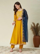 Anarkali Kleid Pakistani