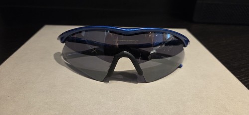 Oakley frame made usa - m,