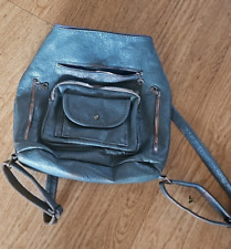 große Damen Tasche im Rucksack look, blau