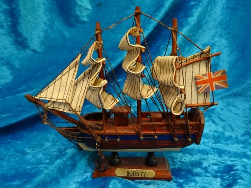 Aus nachlass deko - nachlass:, segelschiff
