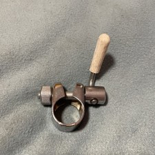 Sattelklemme Sattelschelle mit