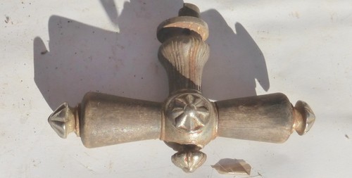 Antiker alter eisen horn - horn, 🌼