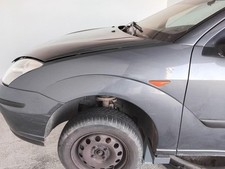 Ford Focus 1 original Kotflügel vorn links Graphit-Graumet. BJ2003