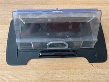 STAUBBEHÄLTER mit vorhandenem