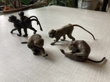 4 Elastolin Affen / Lemuren -